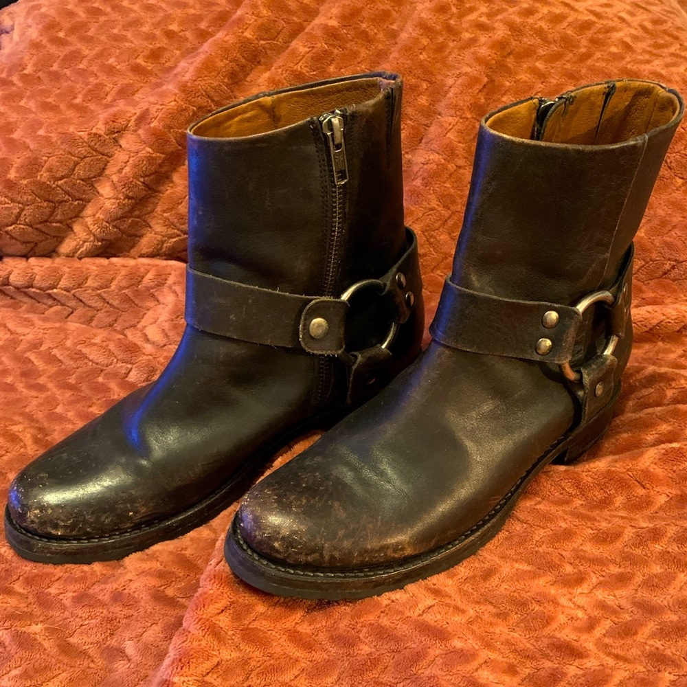 Frye Leather Goods Ankle Boots Booties Boots. Size 9.5 medium women’s.